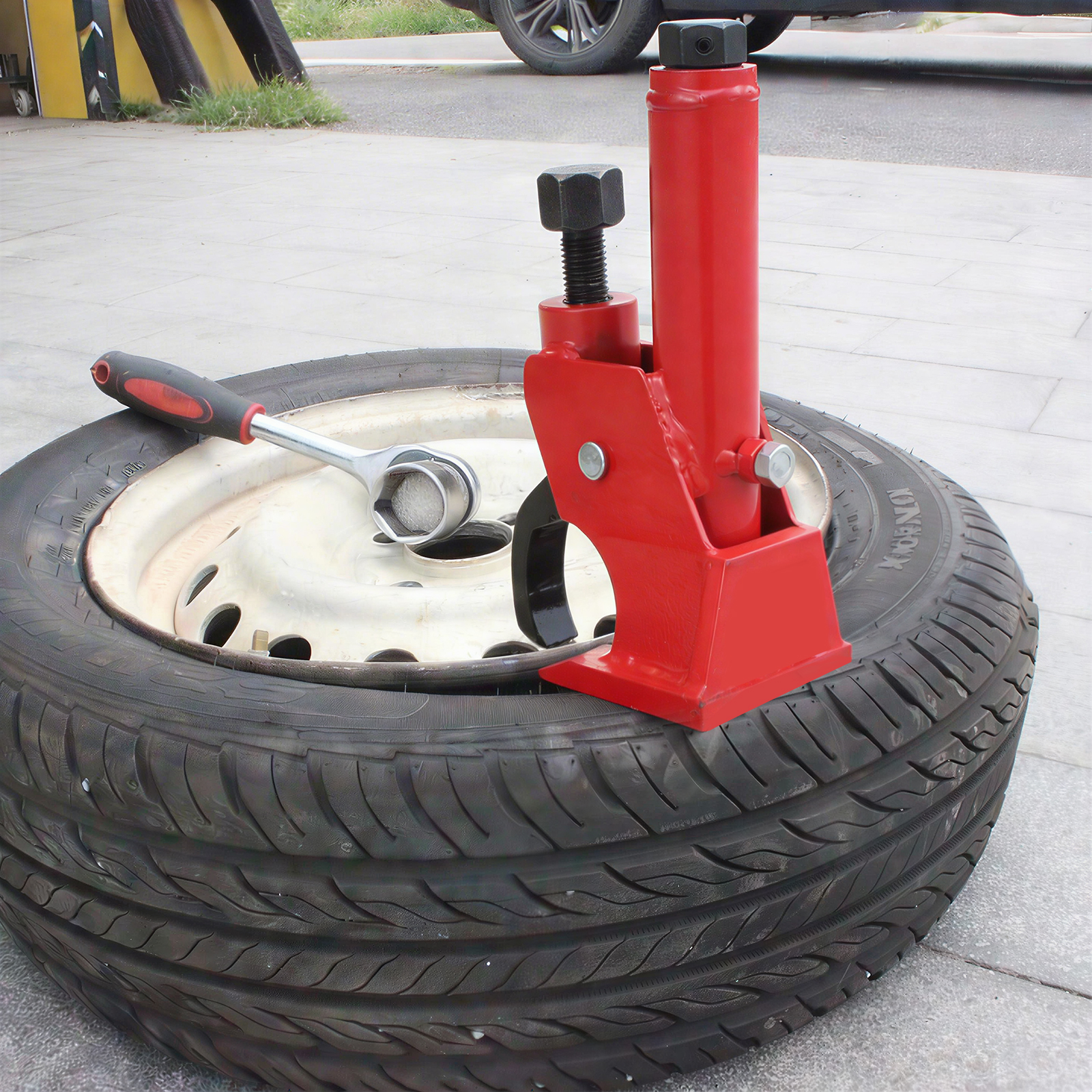 Heavy Equipment Repair Manuals - Universal Bead Breaker Tool for Tire