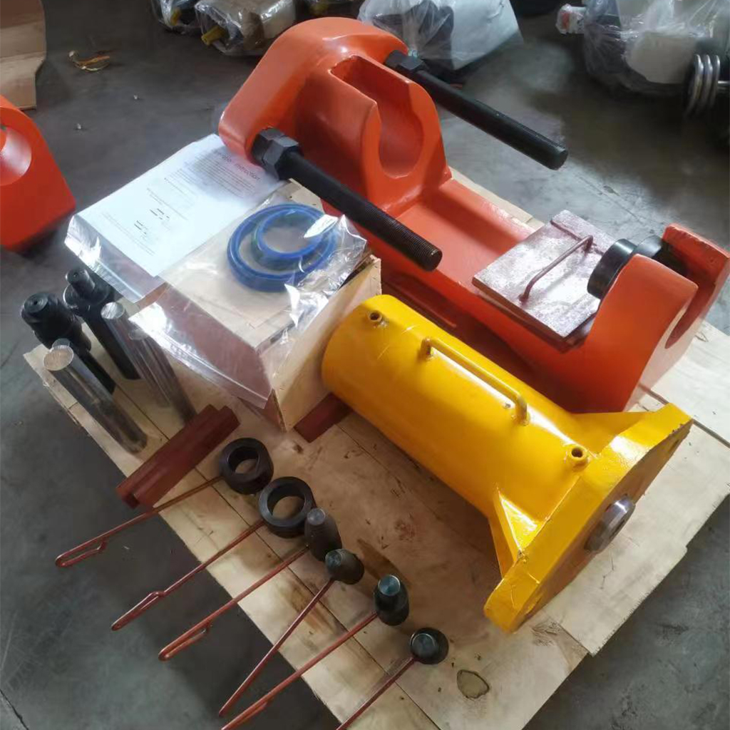 Heavy Equipment Repair Manuals - 100T Precise Hydraulic Manual Track Pin