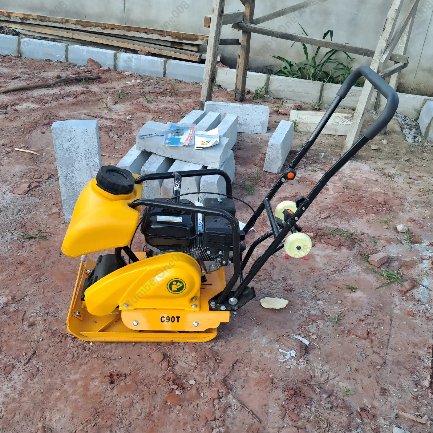 C90t handheld forward vibratin - Plate Compactor Vibrator recension och pris